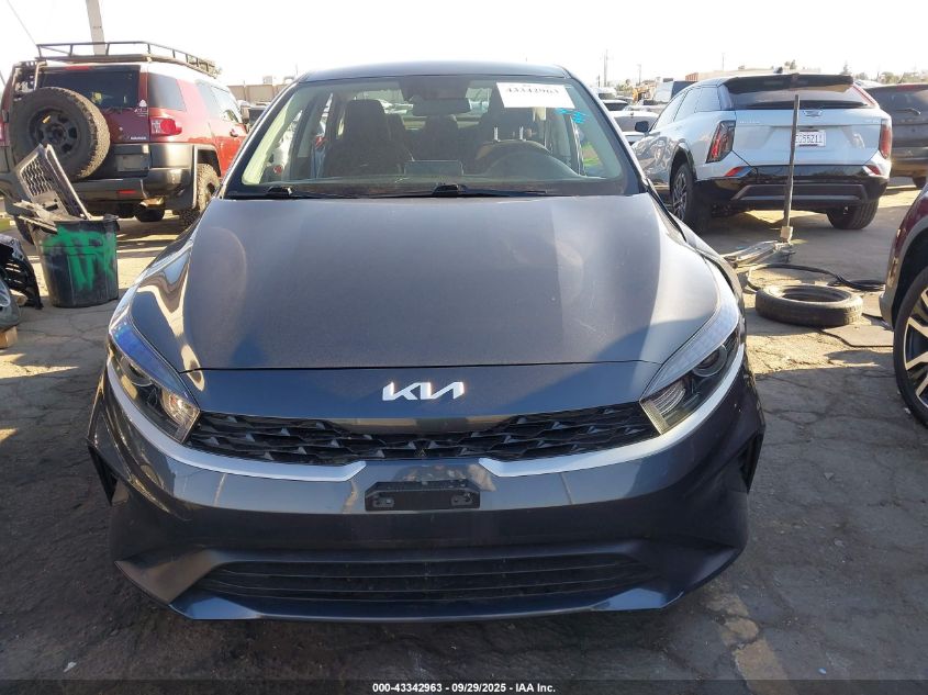 2023 Kia Forte Lxs VIN: 3KPF24AD2PE586053 Lot: 43342963