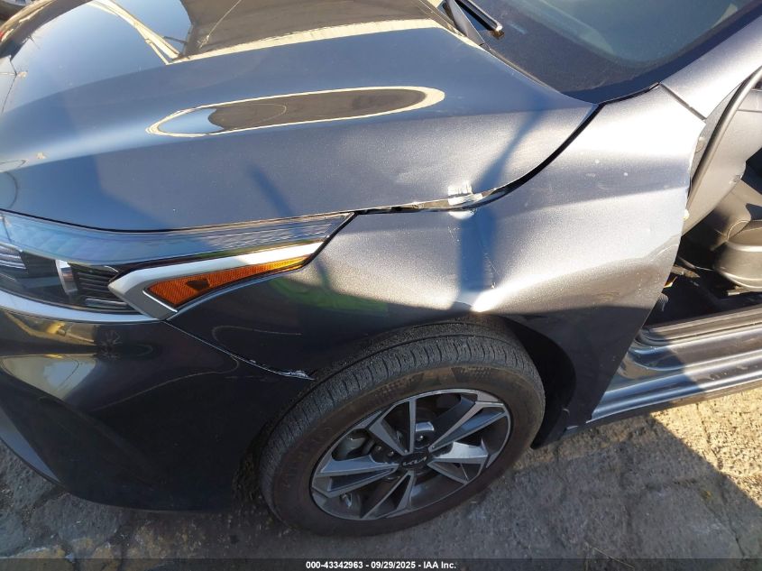 2023 Kia Forte Lxs VIN: 3KPF24AD2PE586053 Lot: 43342963