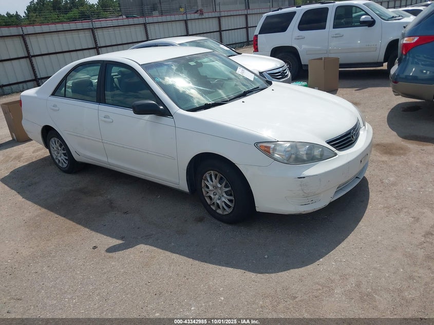 4T1BE32K05U529521 2005 Toyota Camry Le auction photo 1