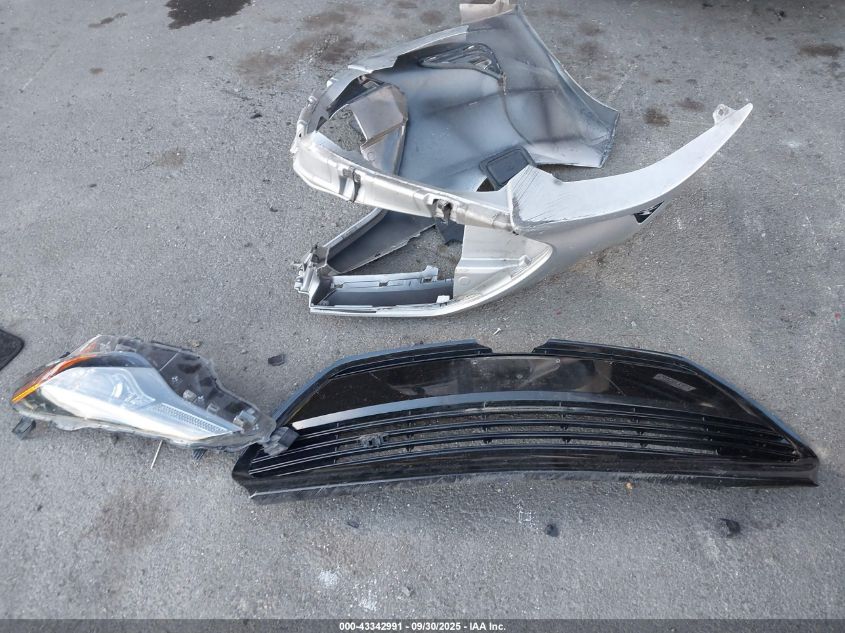 2017 Toyota Corolla Le VIN: 2T1BURHE6HC938734 Lot: 43342991