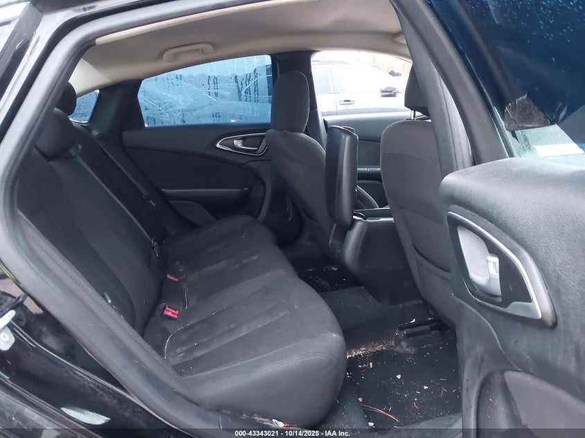 2015 Chrysler 200 Limited VIN: 1C3CCCAB3FN730927 Lot: 43343021