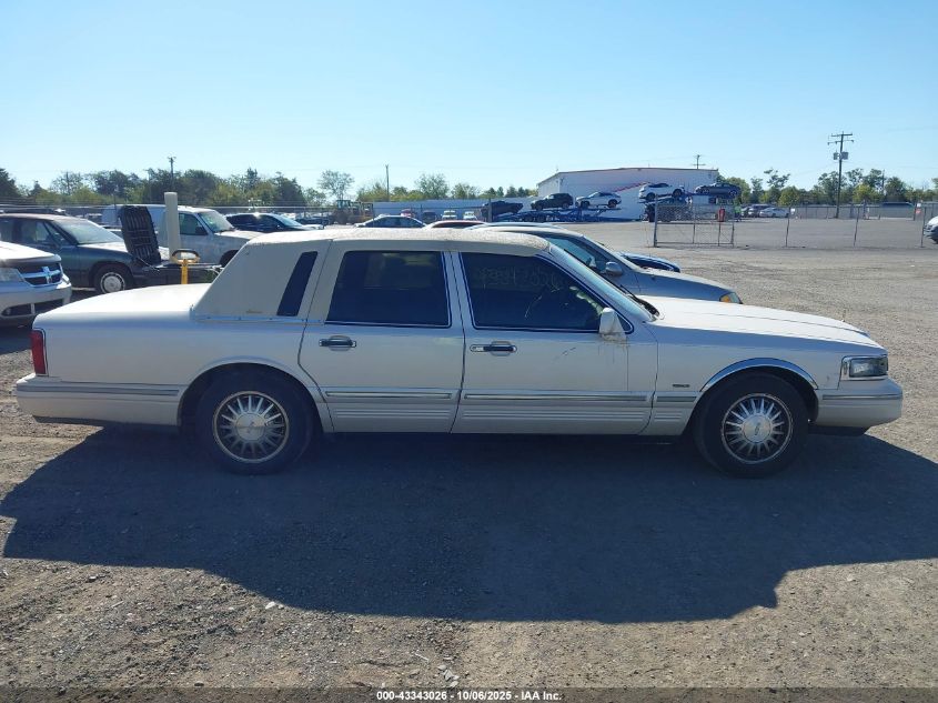 1997 Lincoln Town Car Cartier VIN: 1LNLM83W8VY620308 Lot: 43343026
