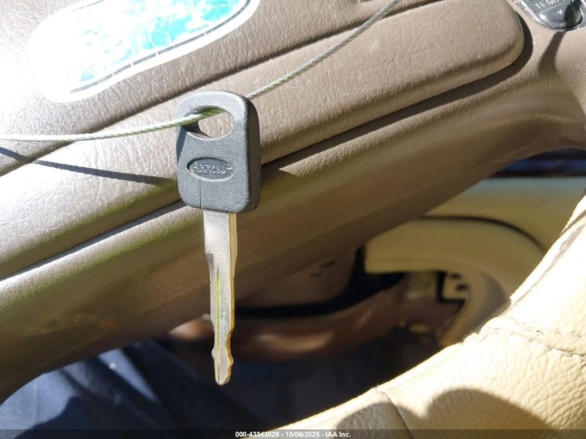 1997 Lincoln Town Car Cartier VIN: 1LNLM83W8VY620308 Lot: 43343026