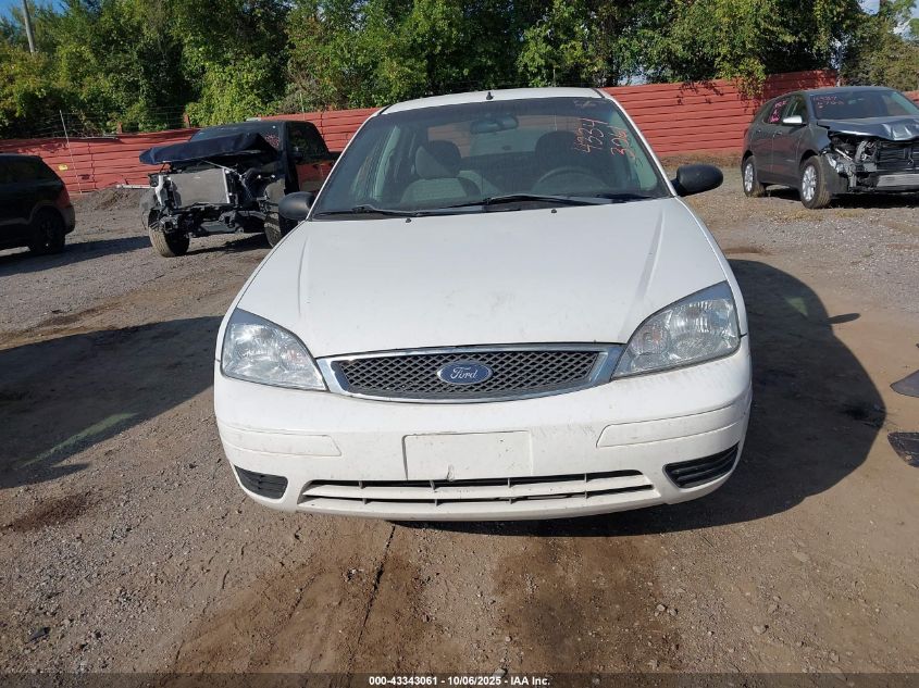 2007 Ford Focus S/Se/Ses VIN: 1FAFP34N17W112137 Lot: 43343061