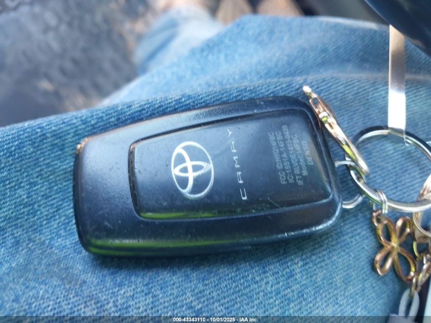 2018 Toyota Camry Se VIN: 4T1B11HK6JU017621 Lot: 43343110