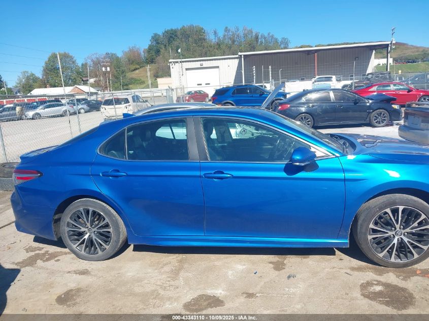 2018 Toyota Camry Se VIN: 4T1B11HK6JU017621 Lot: 43343110