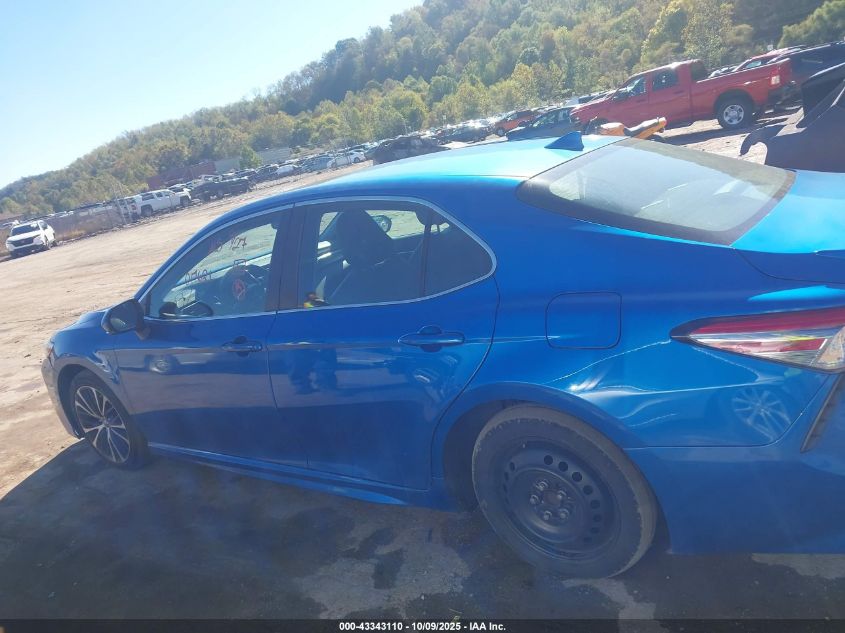 2018 Toyota Camry Se VIN: 4T1B11HK6JU017621 Lot: 43343110