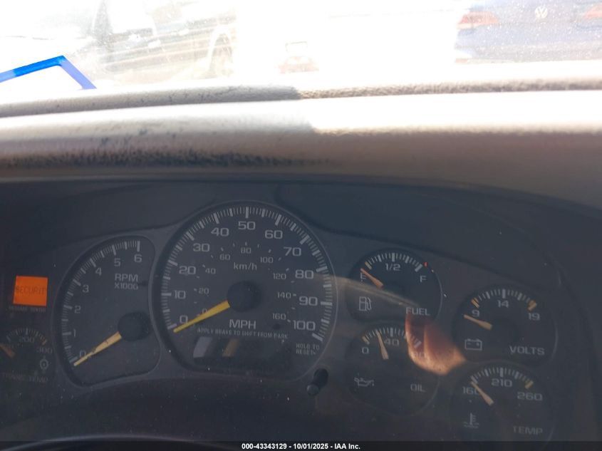 2000 Chevrolet Silverado 2500 Ls VIN: 1GCFC29U3YZ183341 Lot: 43343129