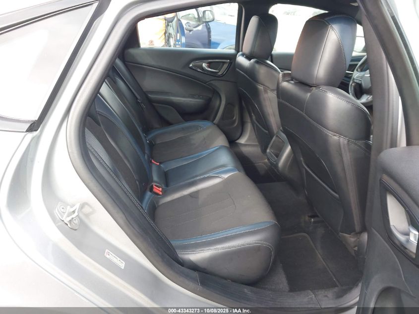 2015 Chrysler 200 S VIN: 1C3CCCBBXFN660857 Lot: 43343273