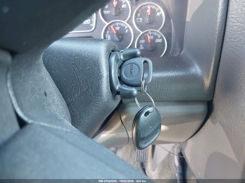 2002 GMC Envoy Slt VIN: 1GKDS13S722228166 Lot: 43343280