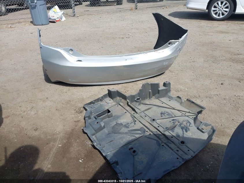 2011 Toyota Prius Two VIN: JTDKN3DU5B5324379 Lot: 43343315