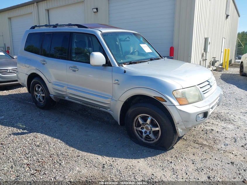 2002 Mitsubishi Montero Limited