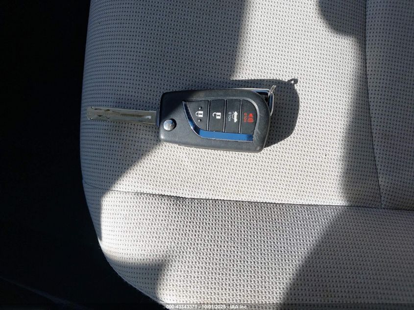 2021 Toyota Corolla Le VIN: JTDEPMAE8MJ120163 Lot: 43343371