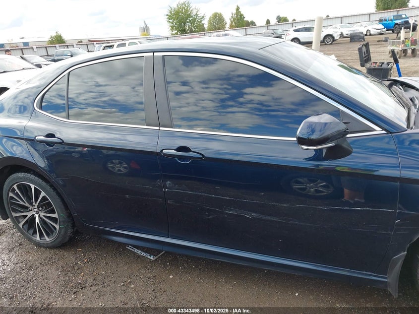 2018 TOYOTA CAMRY SE - JTNB11HK0J3027275