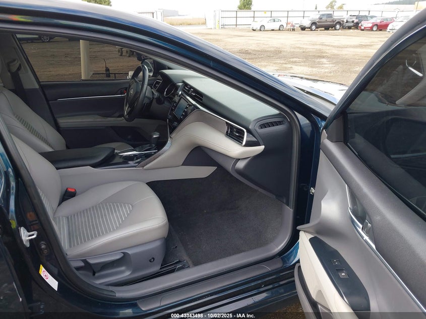 2018 TOYOTA CAMRY SE - JTNB11HK0J3027275