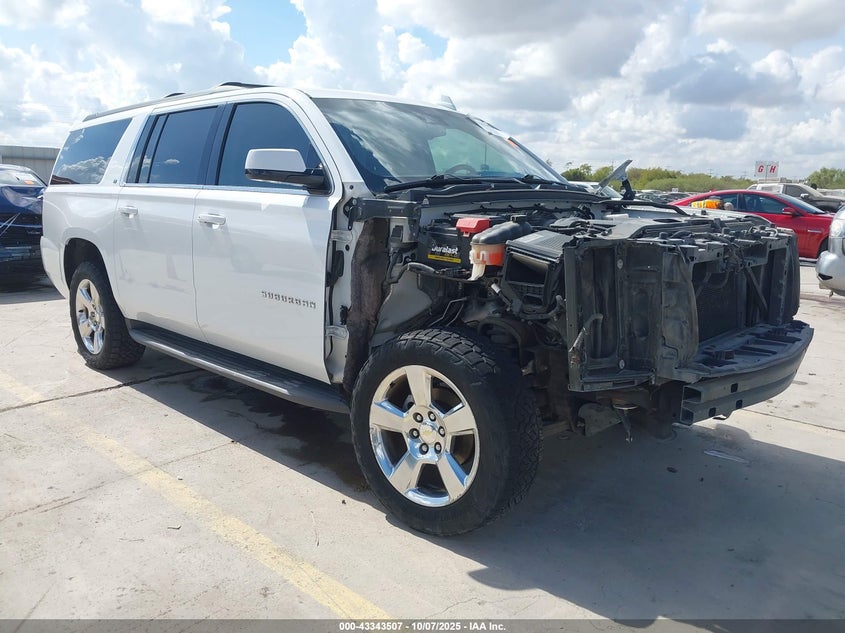 CHEVROLET SUBURBAN LT