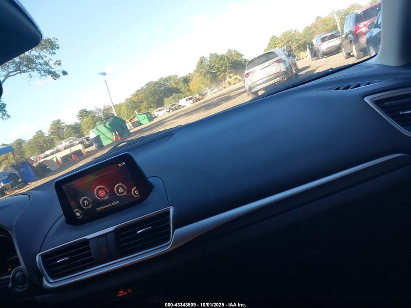 2018 MAZDA MAZDA3 SPORT - 3MZBN1U70JM186559