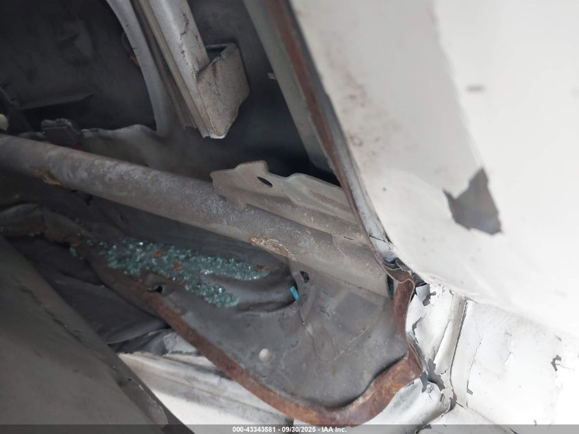 2000 Toyota Echo VIN: JTDAT1236Y5014251 Lot: 43343581