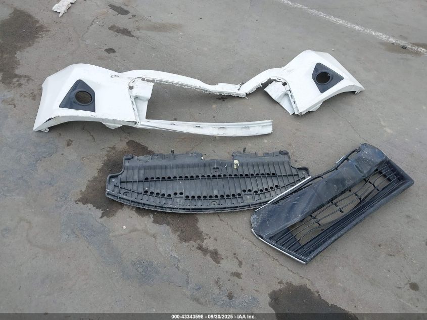 2015 Toyota Corolla S Plus VIN: 2T1BURHE8FC338584 Lot: 43343598