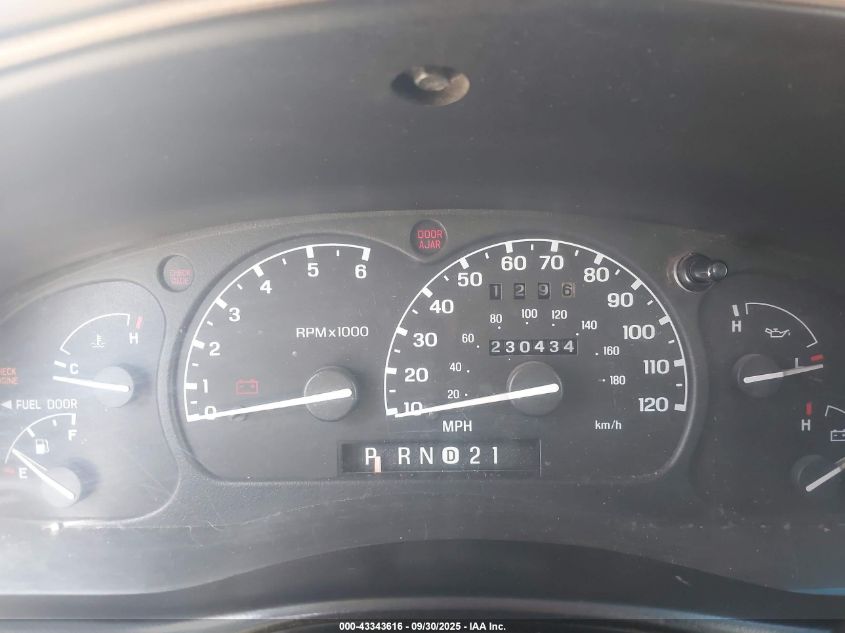 1998 Mercury Mountaineer VIN: 4M2ZU52P8WUJ11216 Lot: 43343616