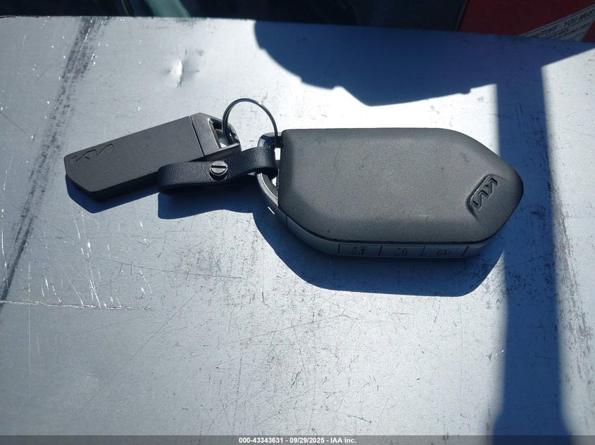 2025 Kia K5 Lxs VIN: KNAG24J76S5275919 Lot: 43343631