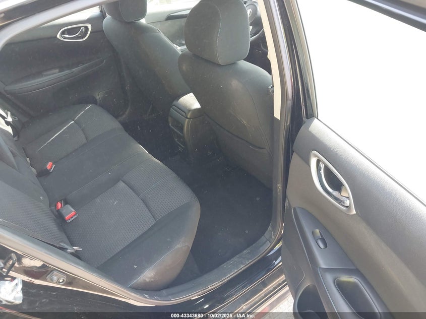 2019 NISSAN SENTRA SR - 3N1AB7AP1KY379881