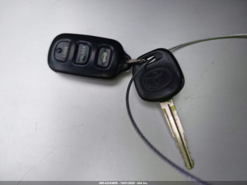 2003 Toyota Camry Xle VIN: 4T1BE30K93U756948 Lot: 43343695