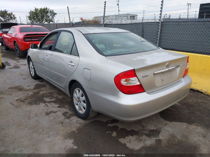 4T1BE30K93U756948 2003 TOYOTA CAMRY photo no. 3