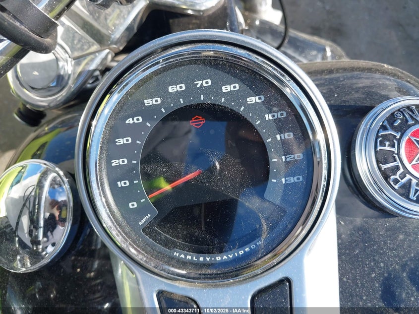 VIN 1HD1YFJ11JC034065 2018 HARLEY-DAVIDSON FLFB FATBOY