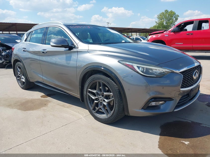 2017 INFINITI QX30 PREMIUM - SJKCH5CPXHA022053