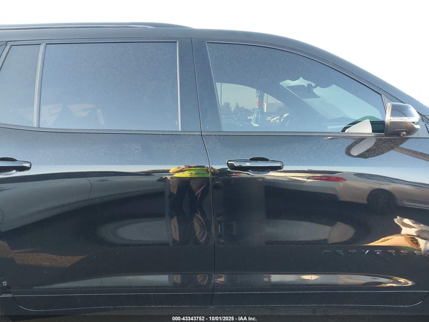 2025 CHEVROLET TRAVERSE FWD RS - 1GNERLRS1SJ282512