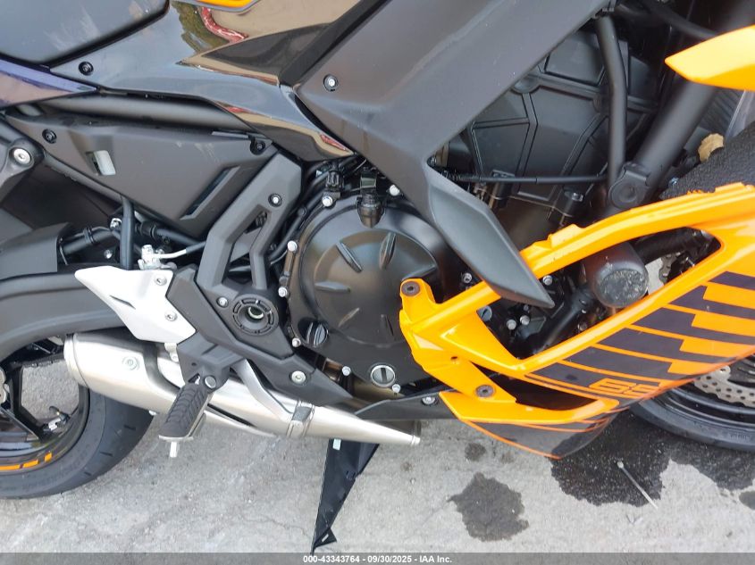 2025 Kawasaki Ex650 P VIN: ML5EXEP1XSDAG6167 Lot: 43343764