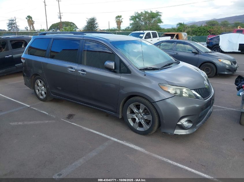 TOYOTA SIENNA SE 8 PASSENGER