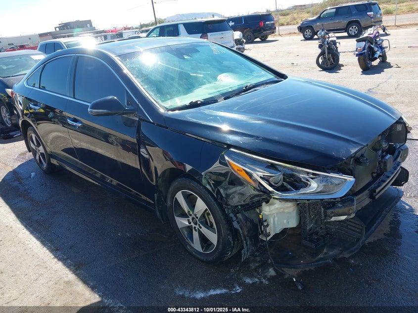 2018 HYUNDAI SONATA LIMITED - 5NPE34AF9JH677351