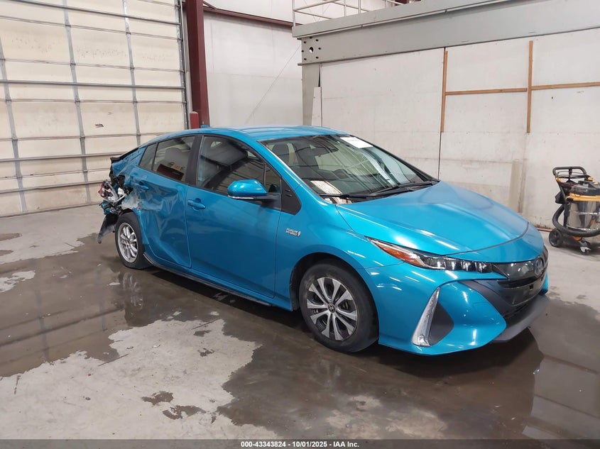 2022 TOYOTA PRIUS PRIME  (VIN: JTDKAMFP6N3208603)