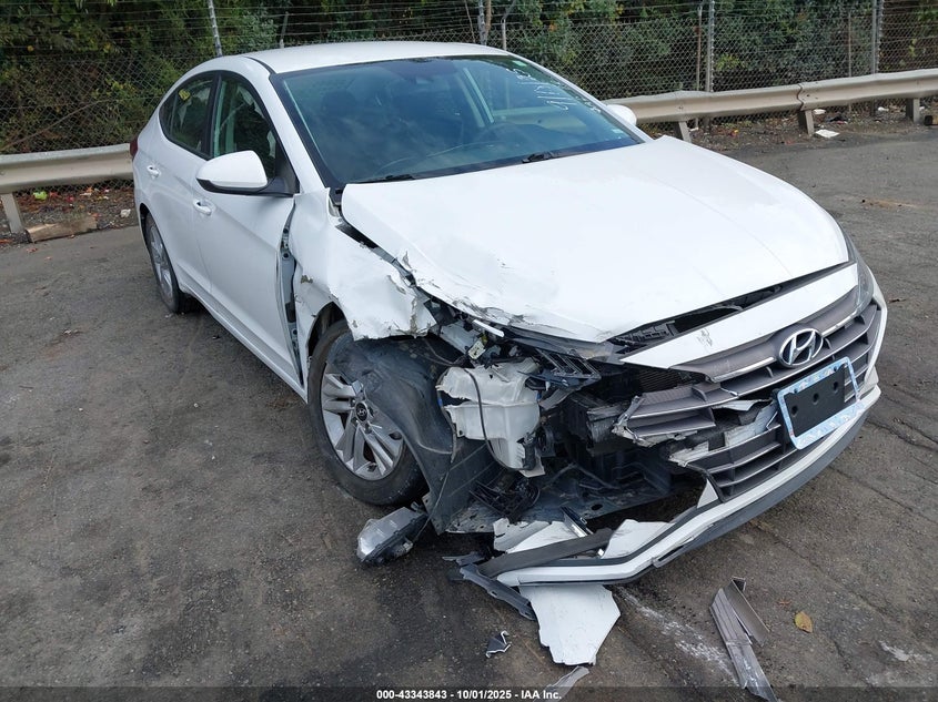 2020 HYUNDAI ELANTRA SEL - 5NPD84LF1LH632322