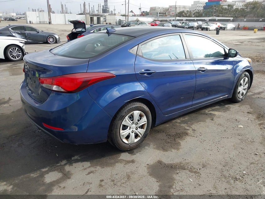 2016 HYUNDAI ELANTRA SE - 5NPDH4AE4GH722242