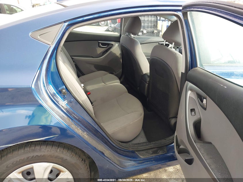 2016 HYUNDAI ELANTRA SE - 5NPDH4AE4GH722242