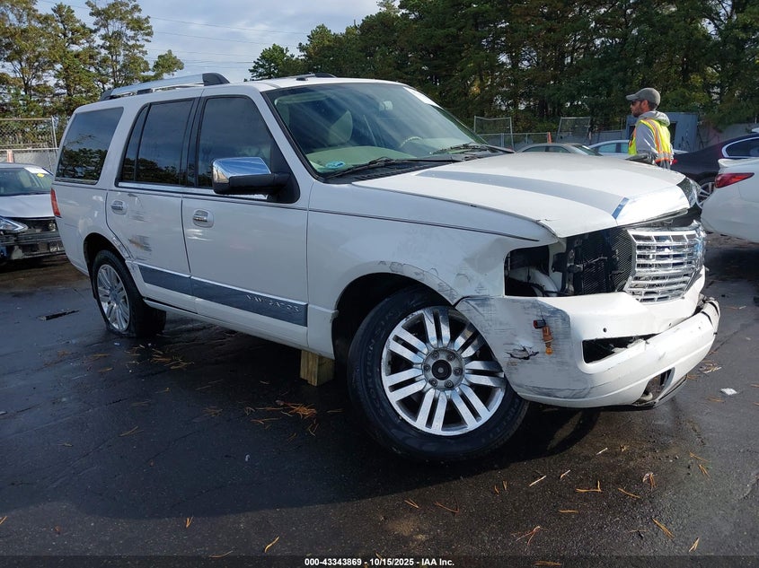 2011 Lincoln Navigator