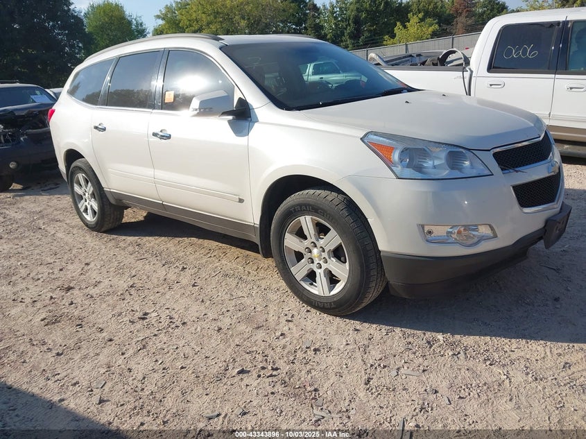 CHEVROLET TRAVERSE 2LT