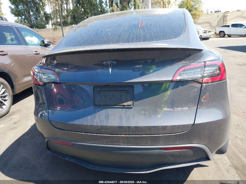2022 Tesla Model Y Performance Dual Motor All-Wheel Drive VIN: 7SAYGDEF4NF492157 Lot: 43344017