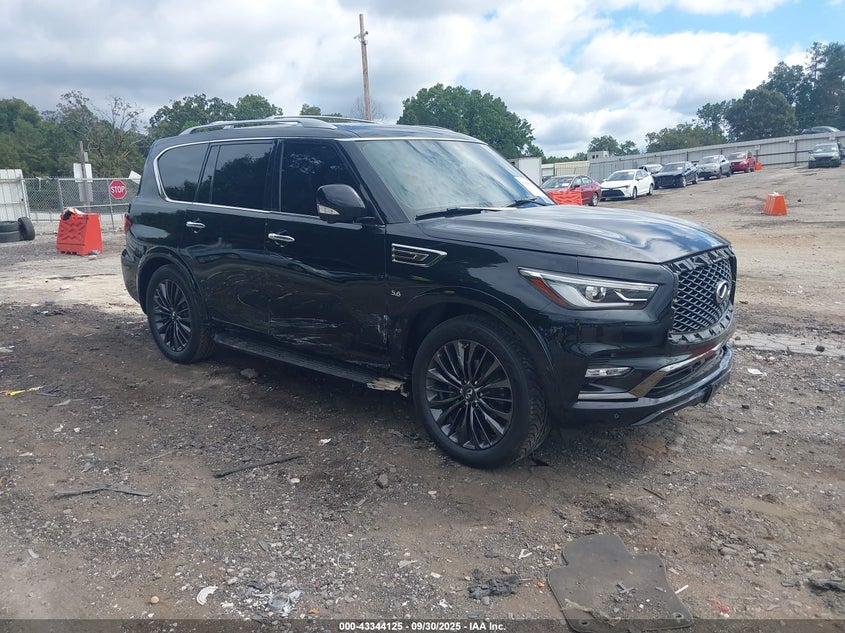 INFINITI QX80 LUXE
