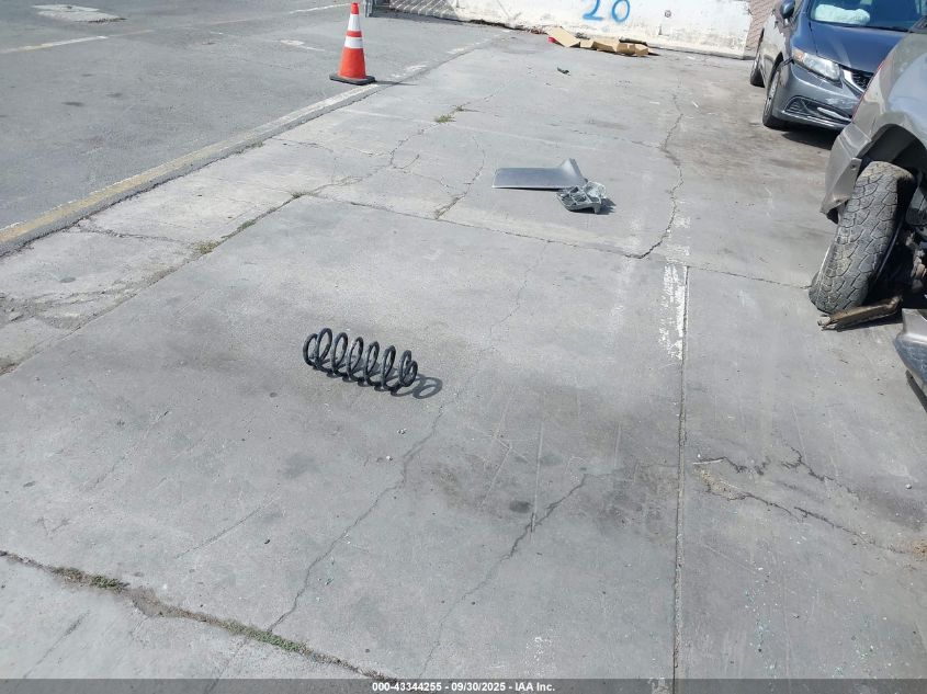 2002 GMC Yukon Xl 1500 Denali VIN: 1GKFK66U82J244403 Lot: 43344255