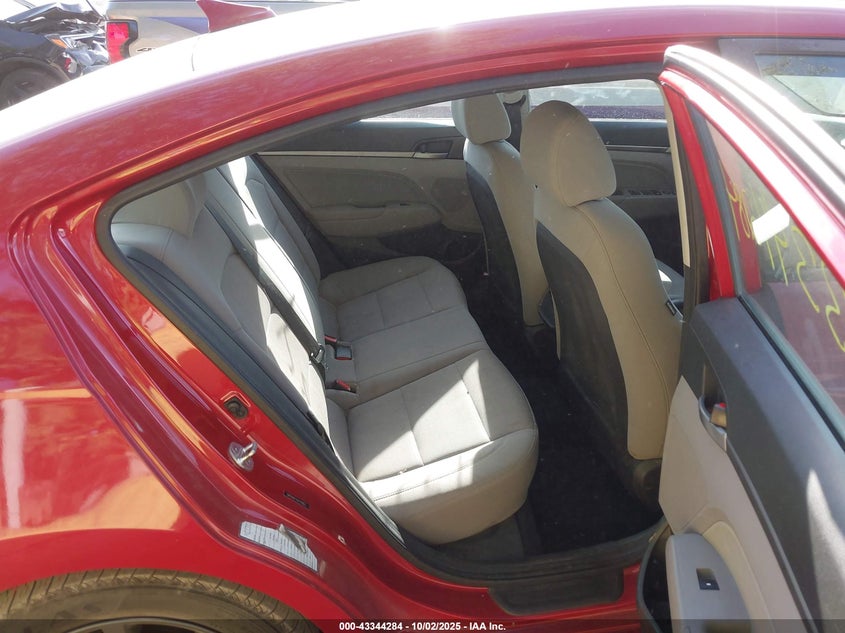 2018 HYUNDAI ELANTRA SEL - 5NPD84LF4JH316863