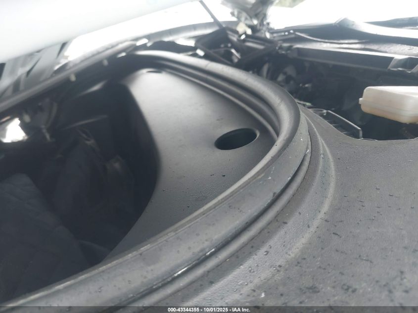 2022 Tesla Model 3 Long Range Dual Motor All-Wheel Drive VIN: 5YJ3E1EB0NF260051 Lot: 43344355