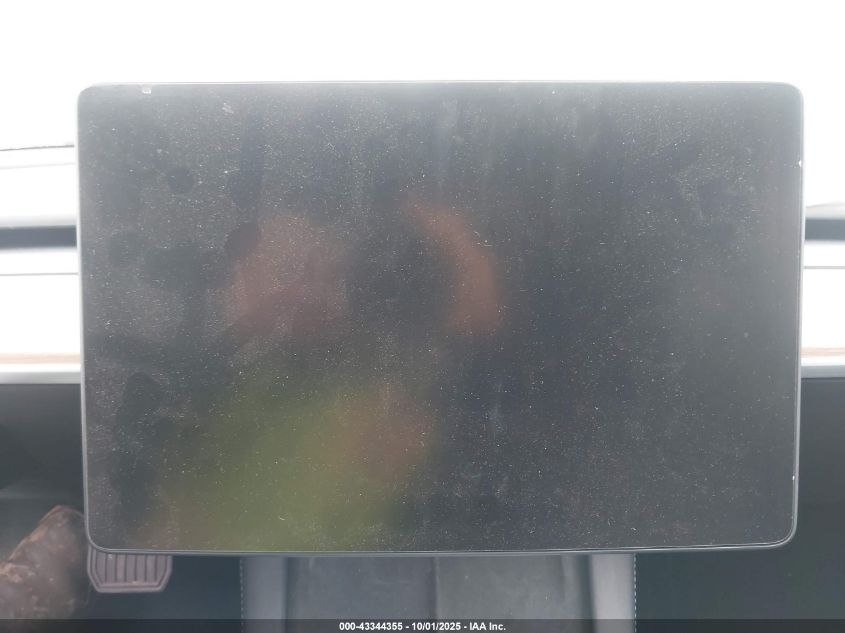 2022 Tesla Model 3 Long Range Dual Motor All-Wheel Drive VIN: 5YJ3E1EB0NF260051 Lot: 43344355