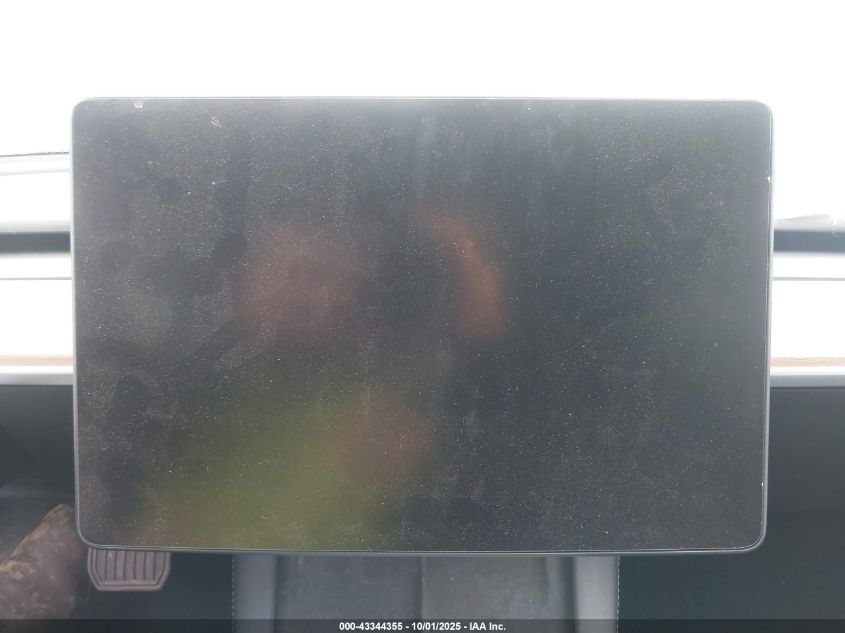 2022 Tesla Model 3 Long Range Dual Motor All-Wheel Drive VIN: 5YJ3E1EB0NF260051 Lot: 43344355