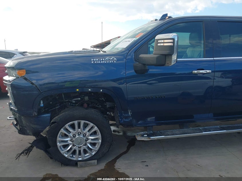 2020 Chevrolet Silverado 3500Hd 4Wd Standard Bed High Country VIN: 1GC4YVEY7LF137539 Lot: 43344362