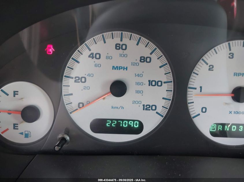 2002 Dodge Grand Caravan Ex VIN: 2B8GP74L52R689996 Lot: 43344475