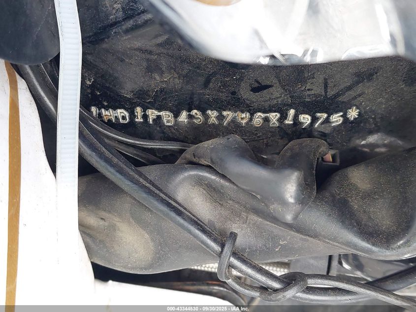 2007 Harley-Davidson Flhr VIN: 1HD1FB43X7Y681975 Lot: 43344530